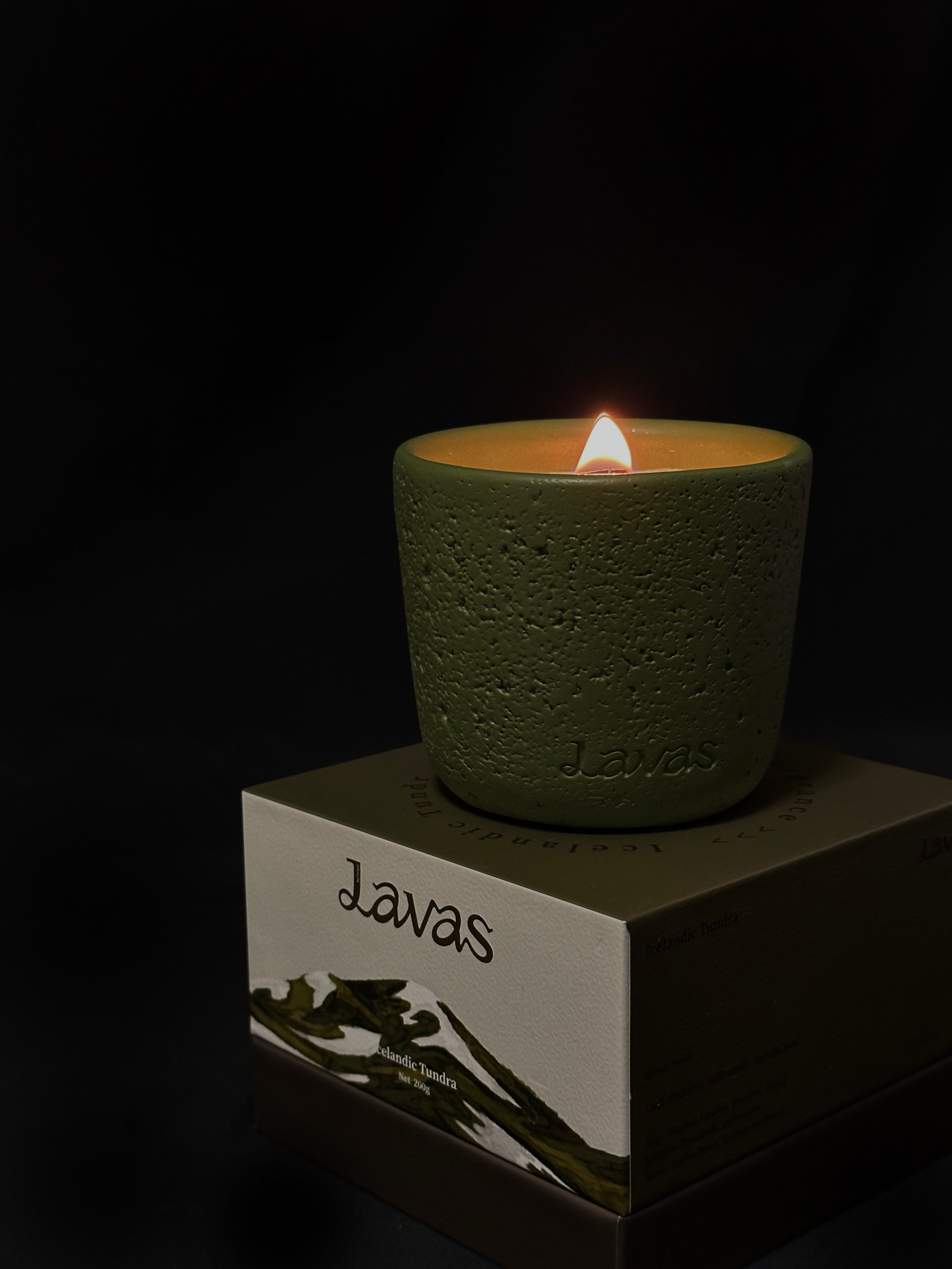 ICELANDIC TUNDRA · Candle — 200g