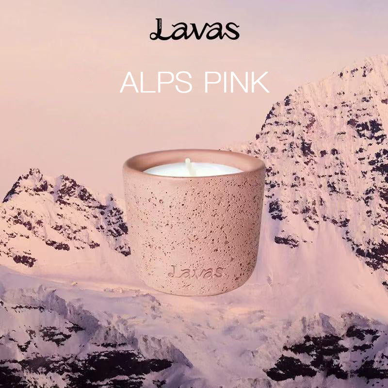 FLOWING INTO THE MIND · Q Candle Gift Set — 22g×6